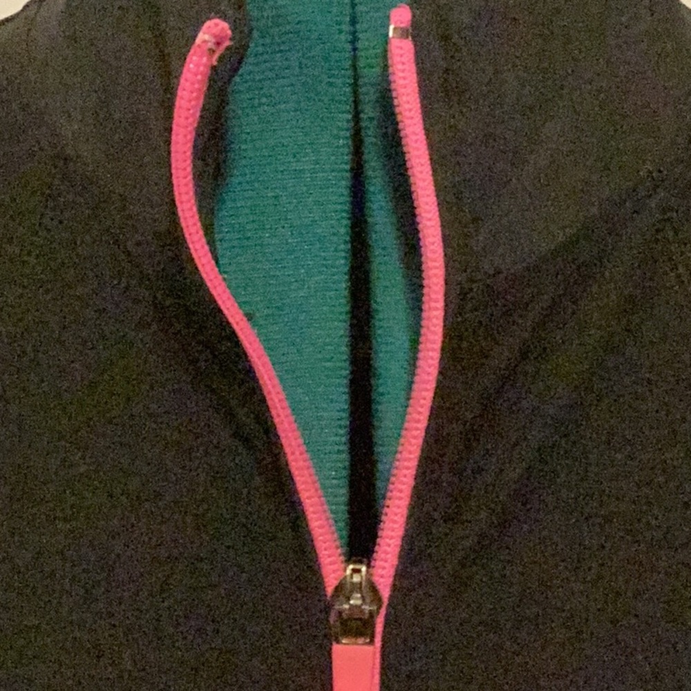ZENANA OUTFITTERS Zip front Jacket w/Pink trim Med - Picture 3 of 6